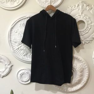 Short sleeve hoodie